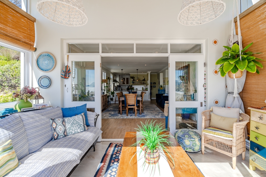 4 Bedroom Property for Sale in Simons Kloof Western Cape